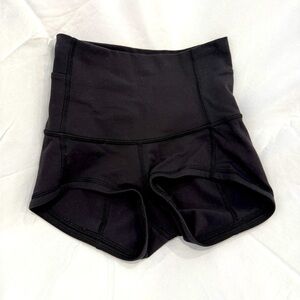 Black lululemon shorty shorts